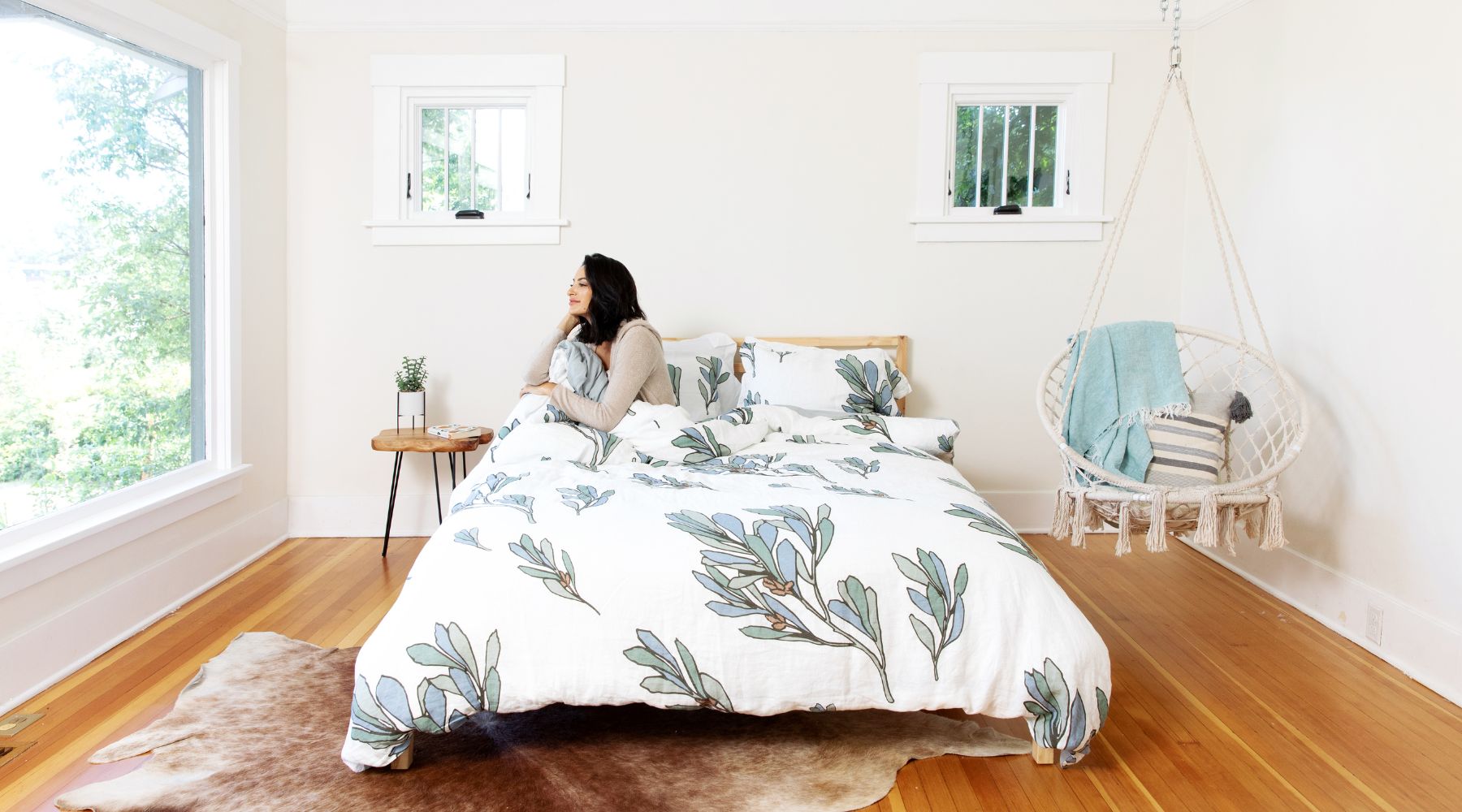 How to Decorate Your Scandi-Style Bed